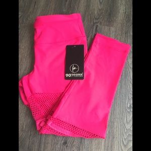 90 Degree by Reflex workout capris